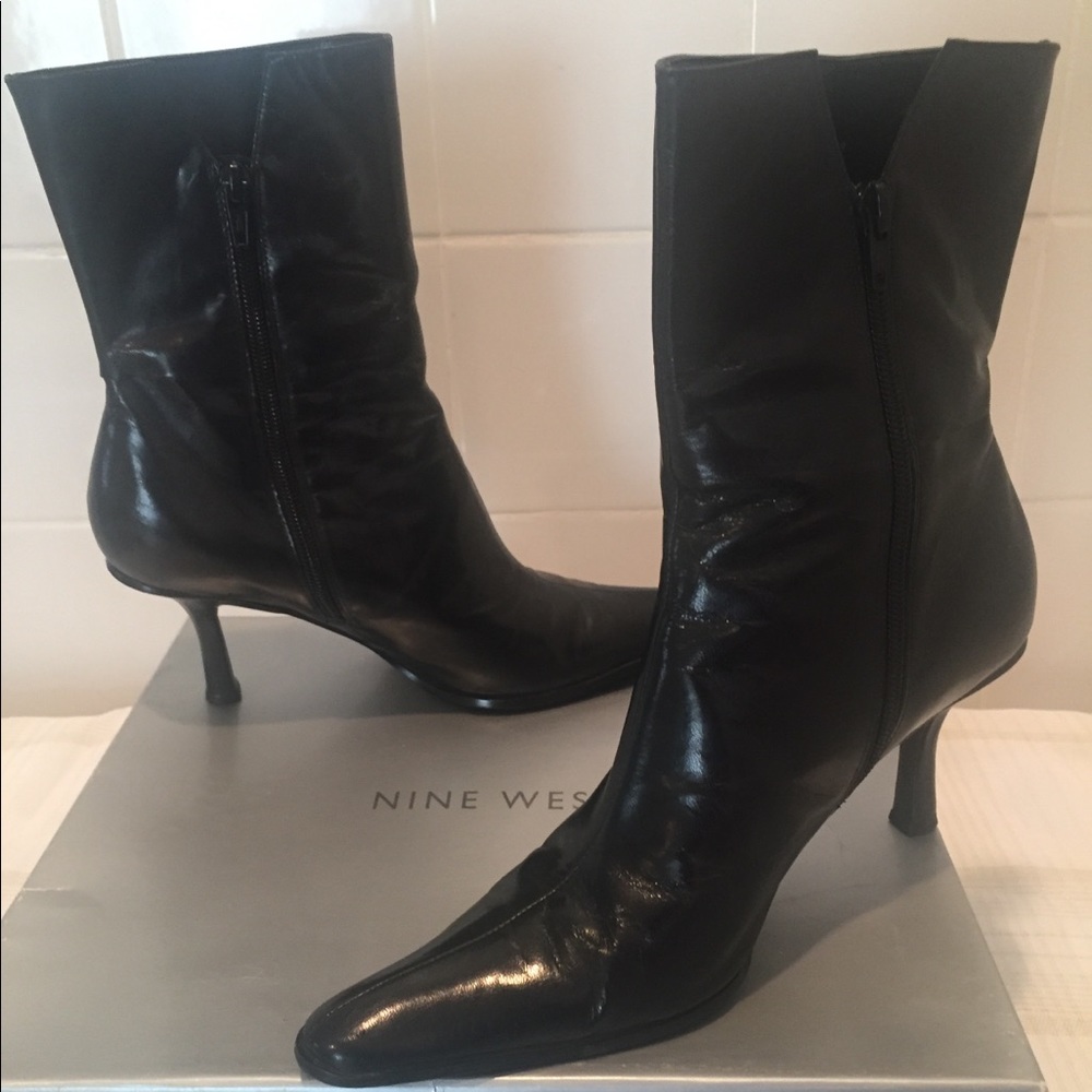 Nine West Black Leather Booties - 8M
